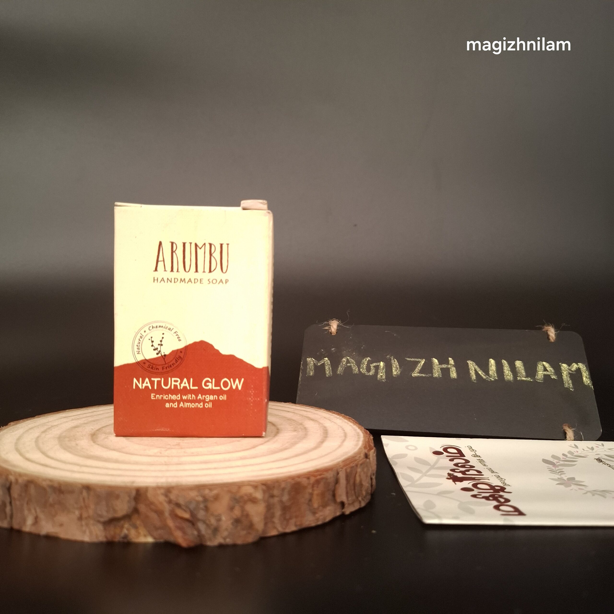 arumbu natural glow soap