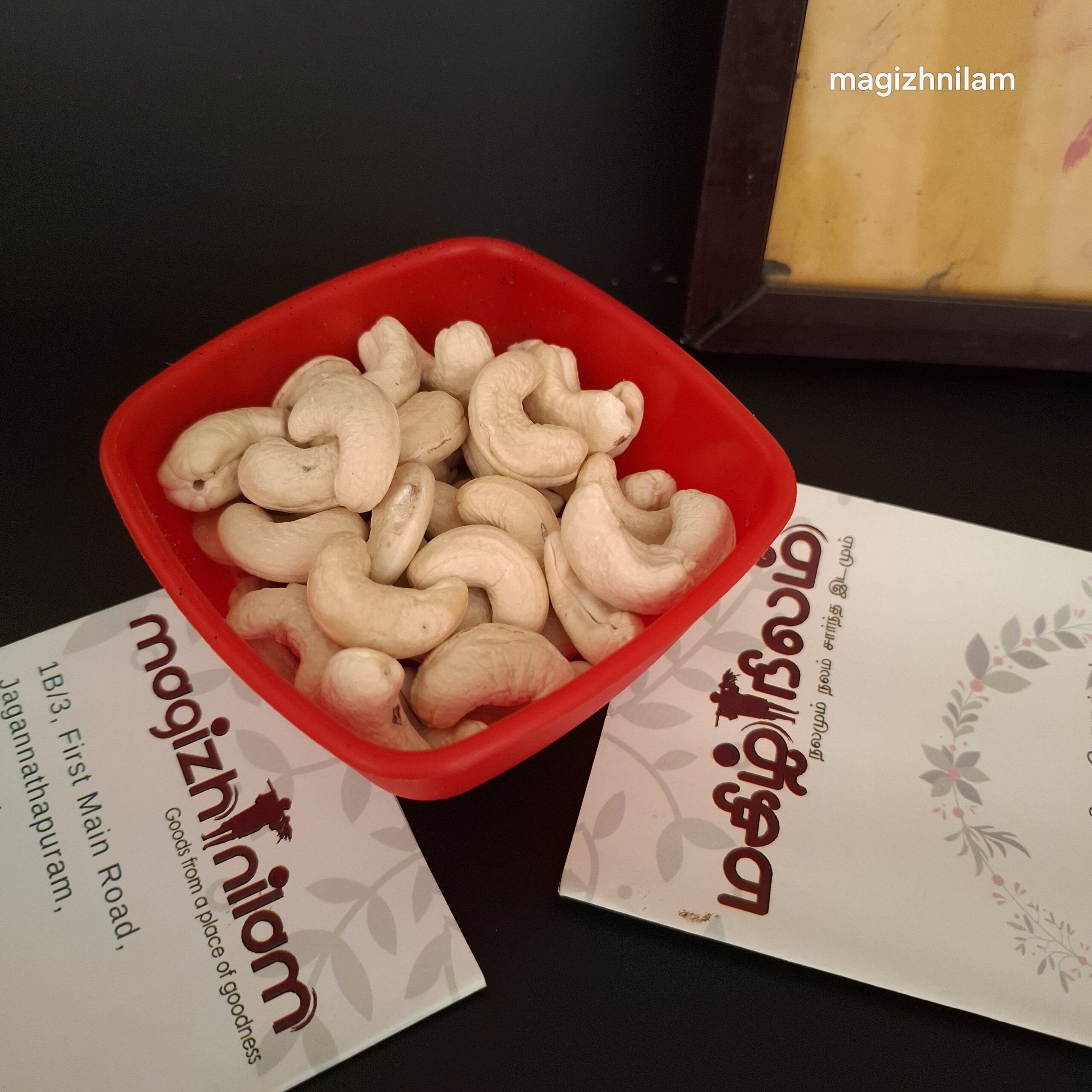 organic cashews