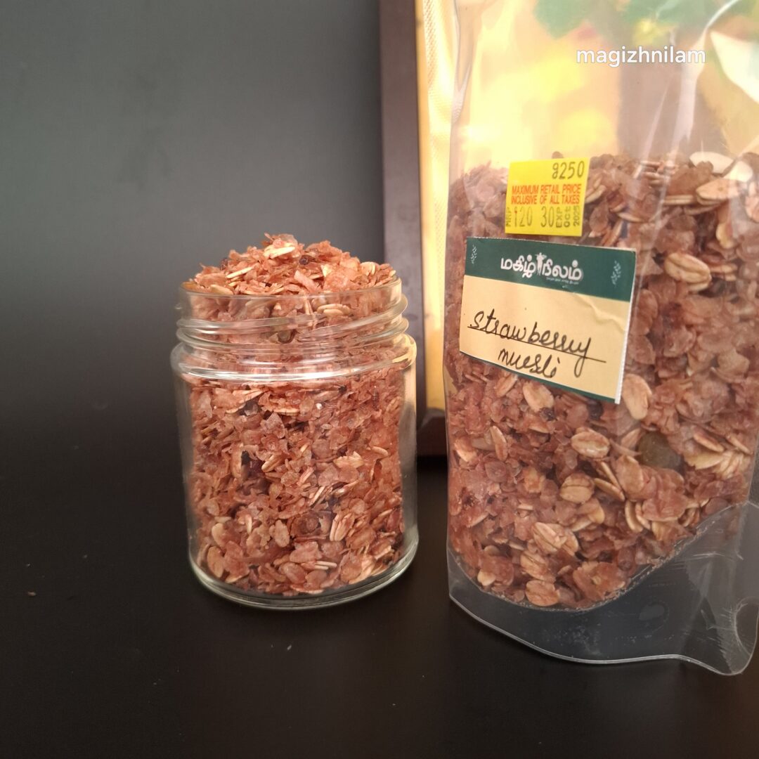 strawberry muesli